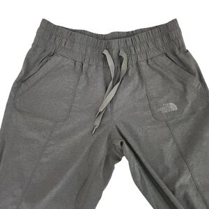THE NORTH FACE Women's tech Jogger grey Pants small